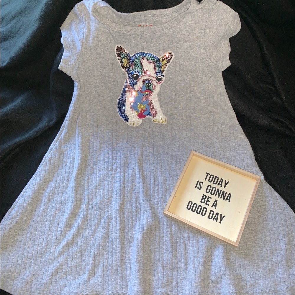Girl size xs 4/5 dress
